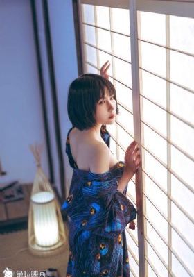 打扑克不盖被子视频