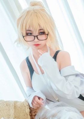 年轻的后妈日本