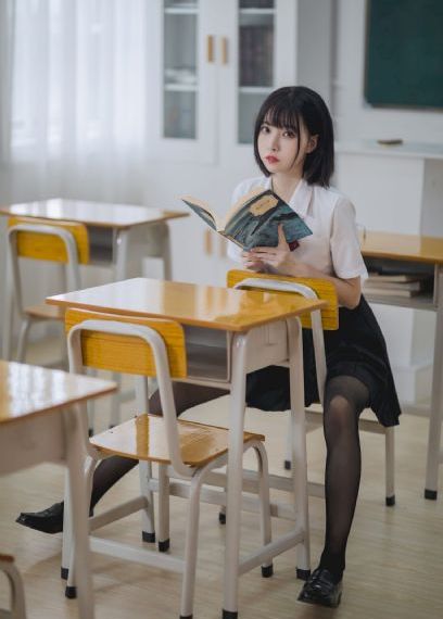 商旅行务戴帽子免费观看