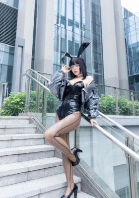 女大学生沙龙服务