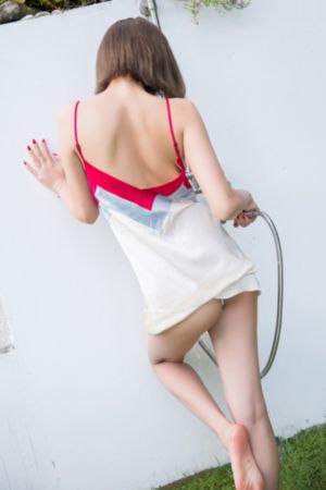 女大学沙龙