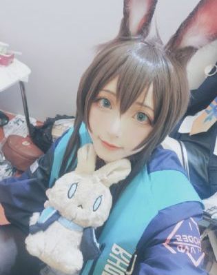 欧美天天视频